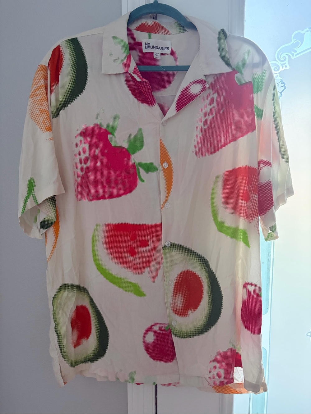 No Boundaries Cream Short Sleeve Tropical Fruit Print Shirt — L